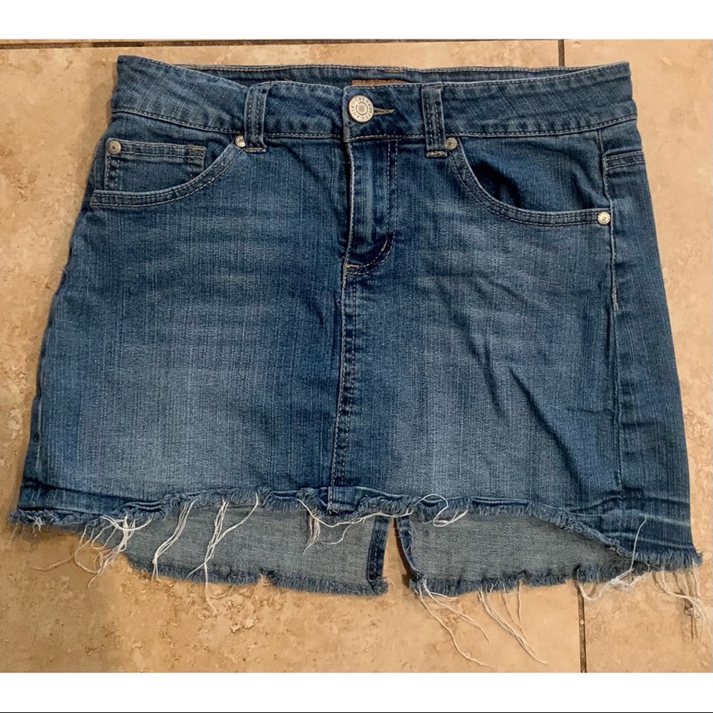 CELEBRITY PINK DENIM MINI SKIRT